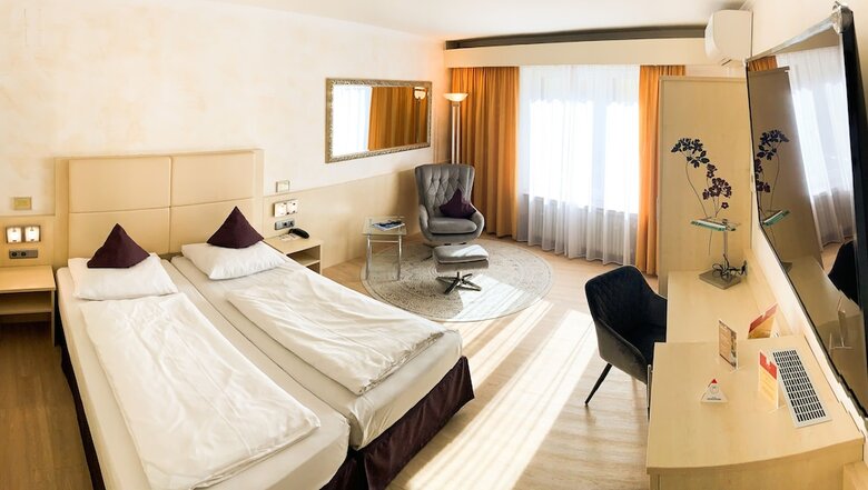 City Hotel Ost Am K�