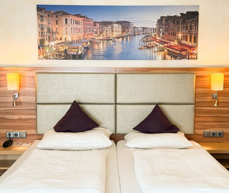 City Hotel Ost Am K�