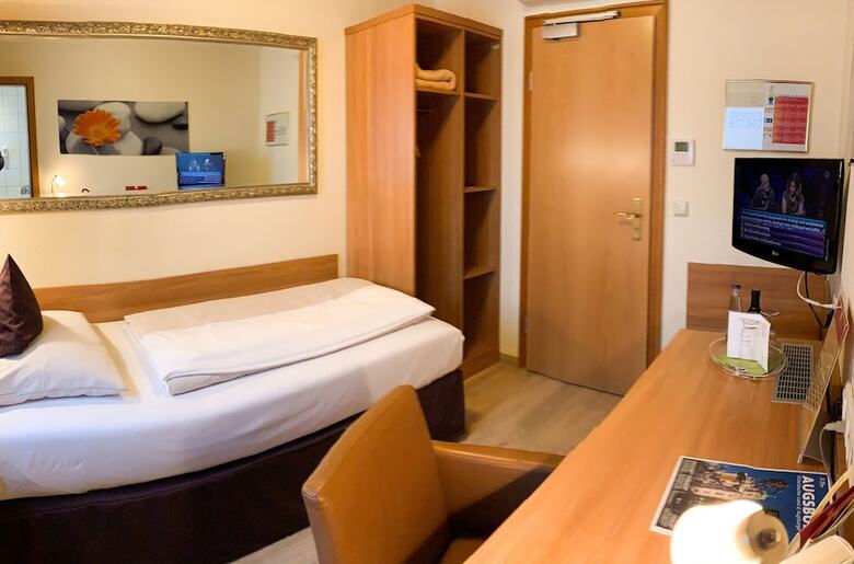 City Hotel Ost Am K�