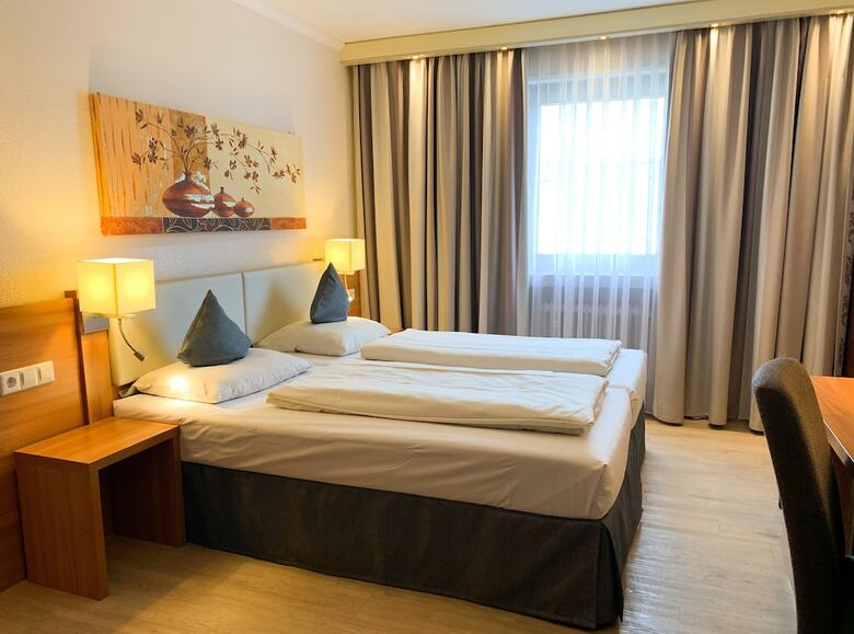 City Hotel Ost Am K�