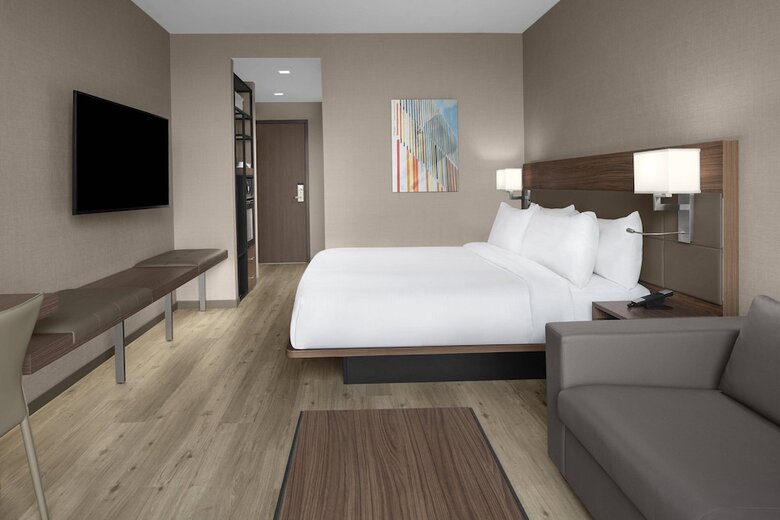 AC Hotel By Marriott Columbus Downtown