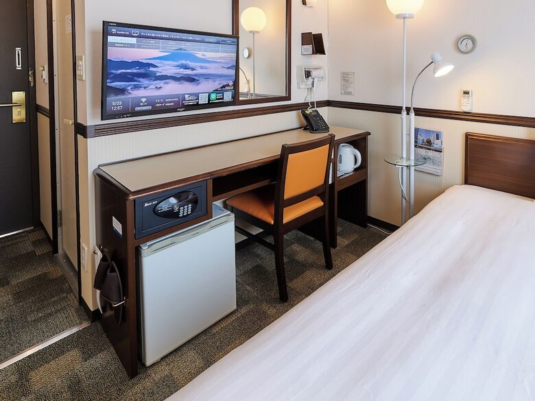 Hotel Toyoko Inn Osaka Itami Kuko