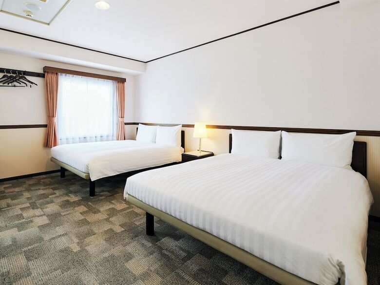 Hotel Toyoko Inn Osaka Itami Kuko