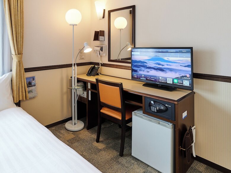 Hotel Toyoko Inn Osaka Itami Kuko