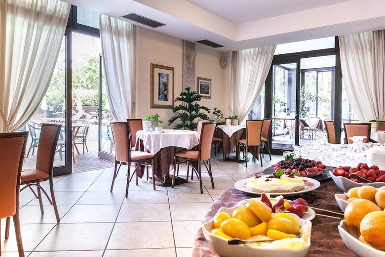Alexia Palace Hotel Residence