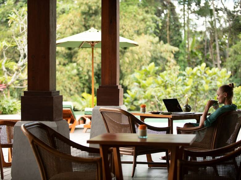 Hotel Adiwana Suweta