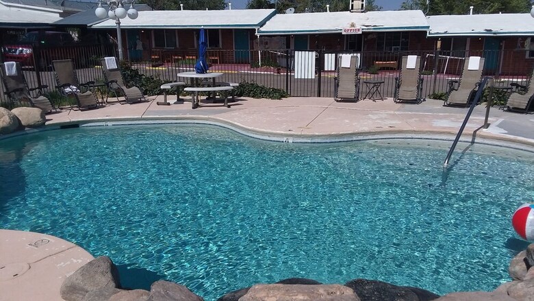 Motel Trail Rider's Inn