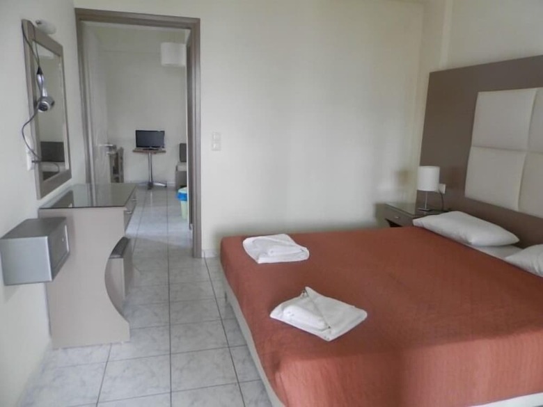 Ilias Apartments
