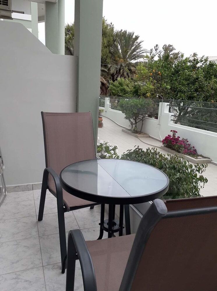 Ilias Apartments