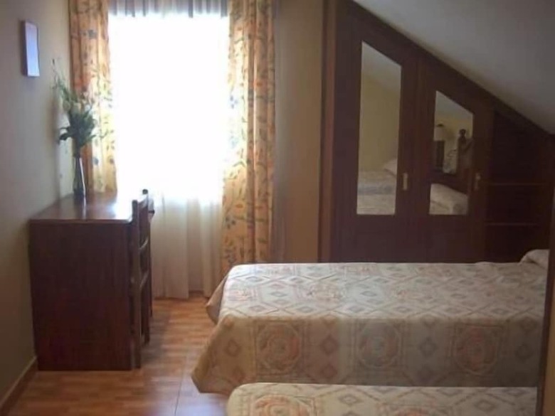 Pensi�n Residencia Tambre