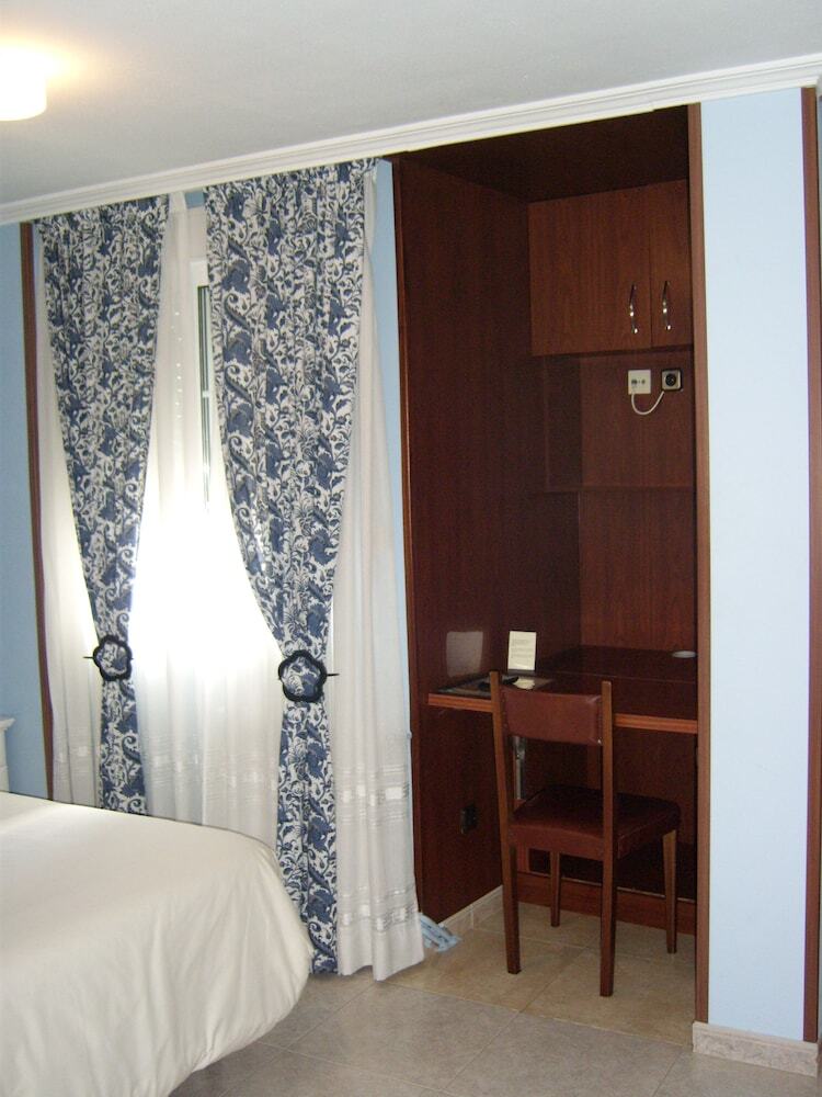 Pensi�n Residencia Tambre