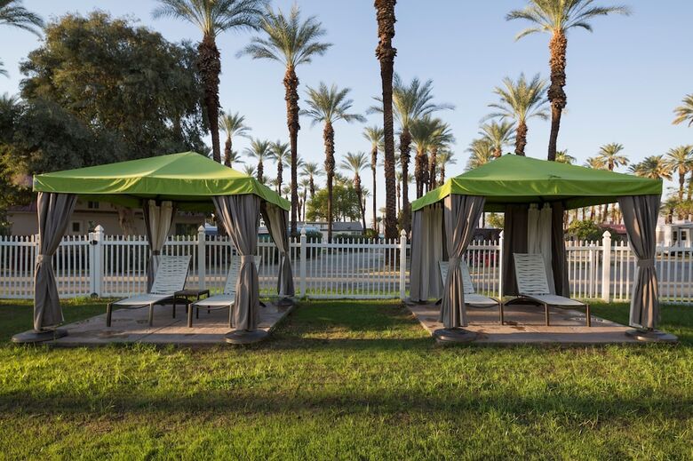 Palm Springs Rv Resort