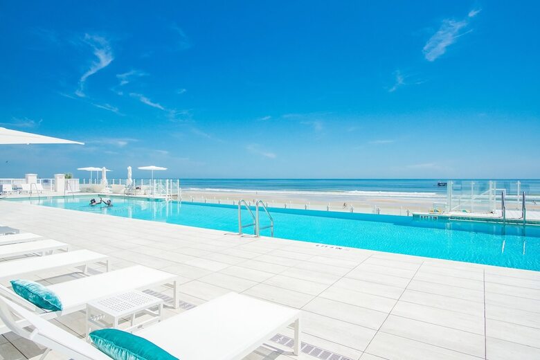 Hotel Daytona Grande Oceanfront Resort