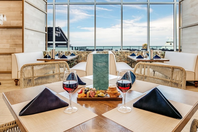 Hotel Daytona Grande Oceanfront Resort