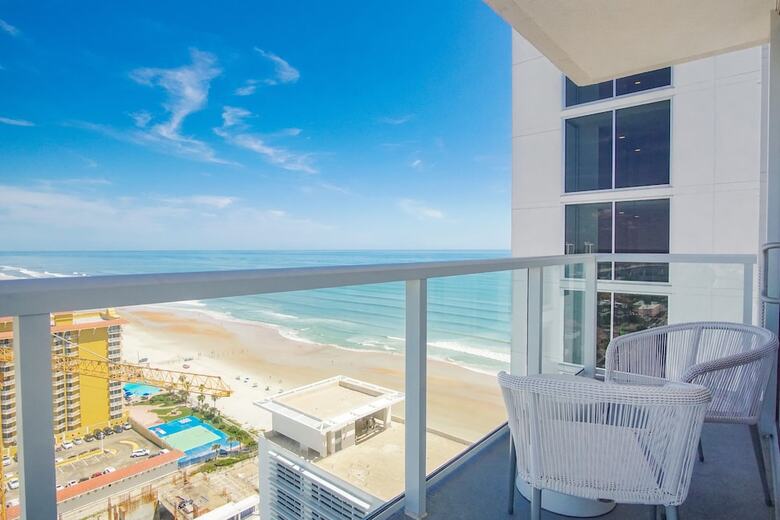 Hotel Daytona Grande Oceanfront Resort
