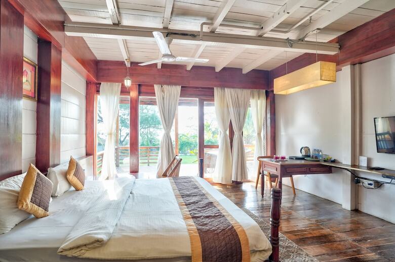 Aqua Marina Beach Cottages