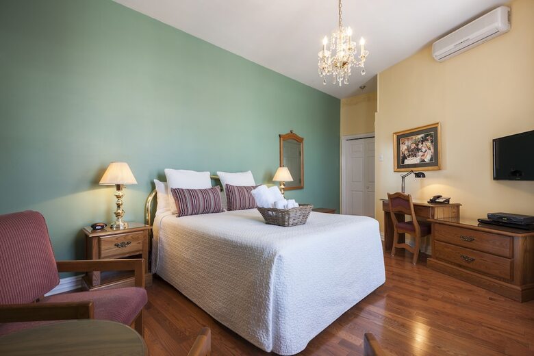 Hotel H�tel Ch�teau De L'argoat