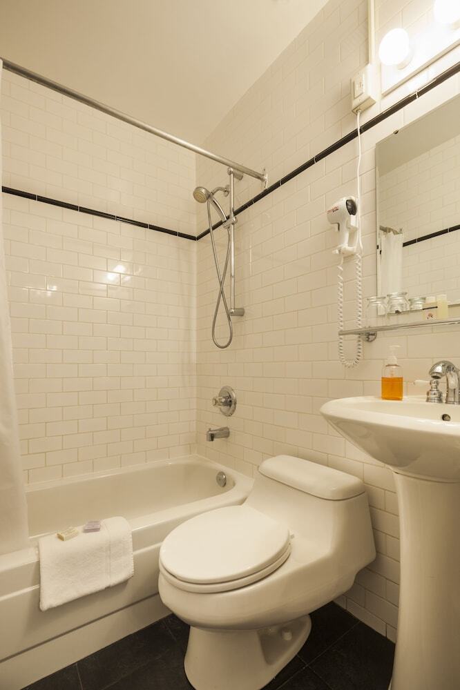 Hotel H�tel Ch�teau De L'argoat