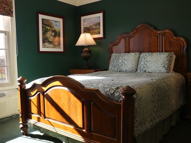 Hotel St. Brendan's Inn