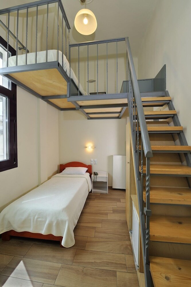 Hotel Orion And Dryades