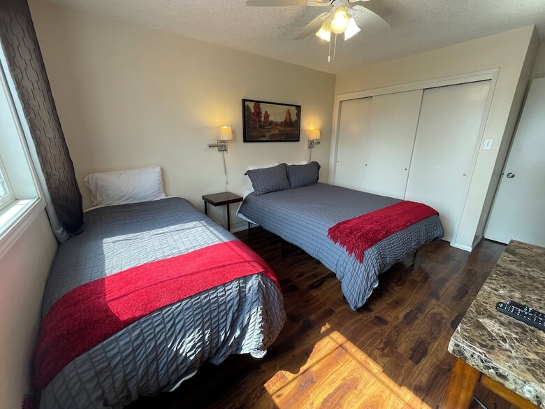 Arctic Fox Inn