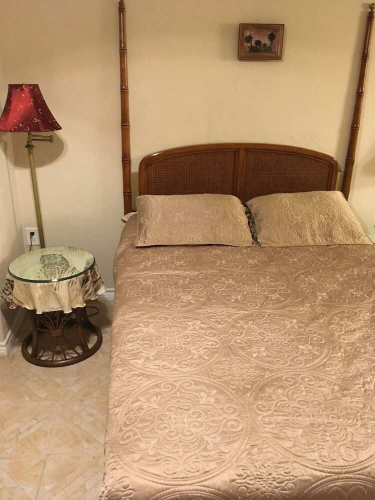 Capri Beach Hotel