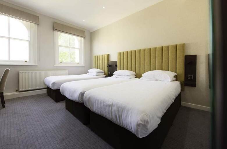 Garden Court Hotel