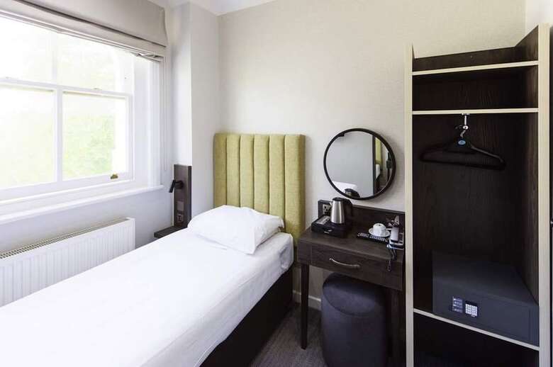 Garden Court Hotel
