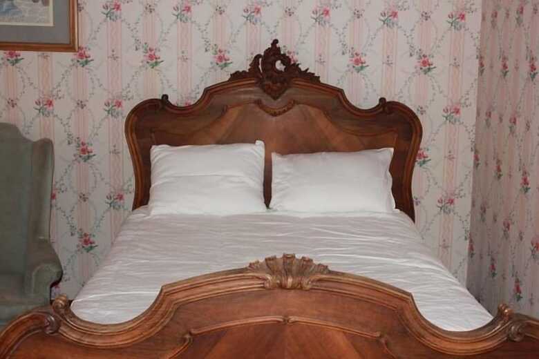 Hotel Irwin Street Inn