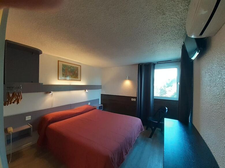 Hotel Les Tourrades