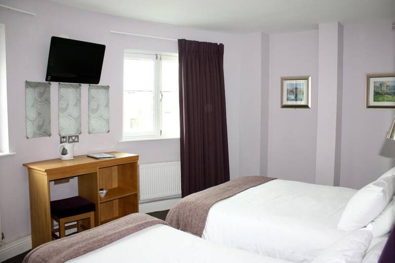 Jackson Court Hotel