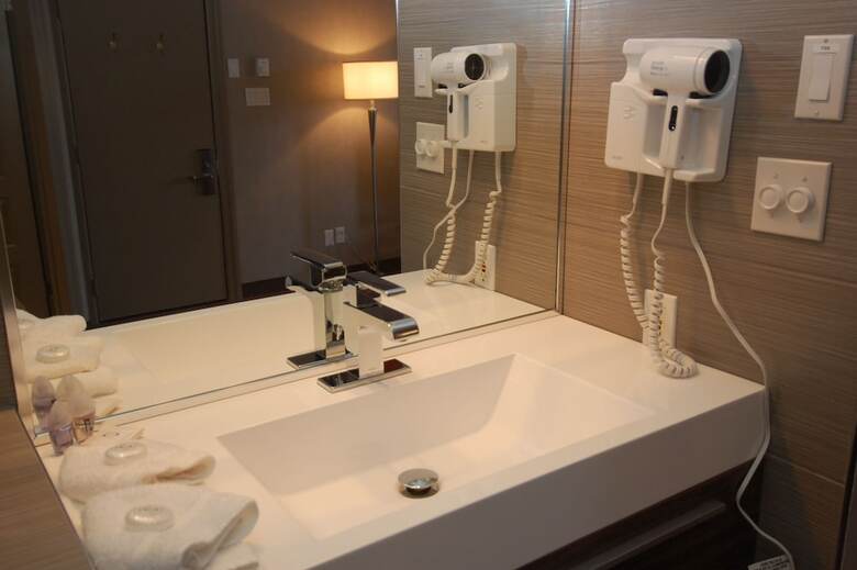Hotel Motel Capri & Suites