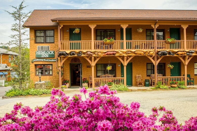 Hotel Hemlock Inn