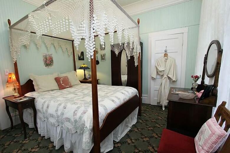 Bed & Breakfast Santa Nella House