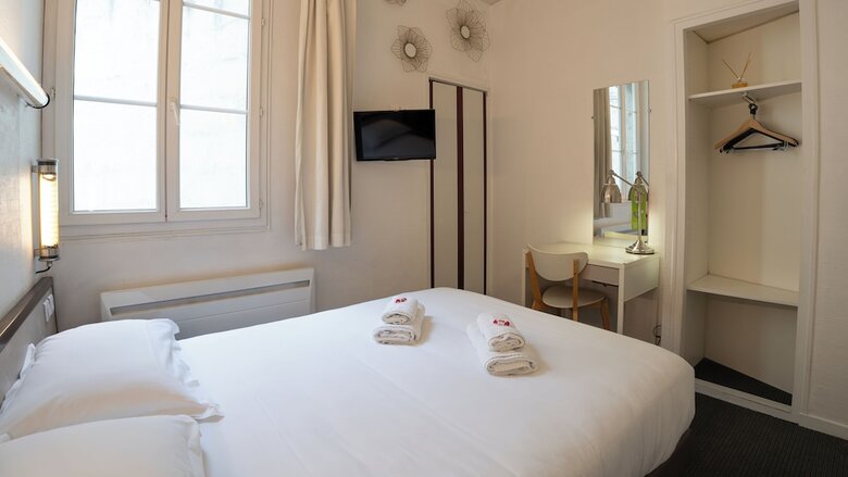Hotel Des Grands Hommes - Bordeaux Centre