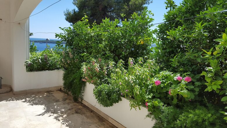 Apartments And Rooms Rogosic