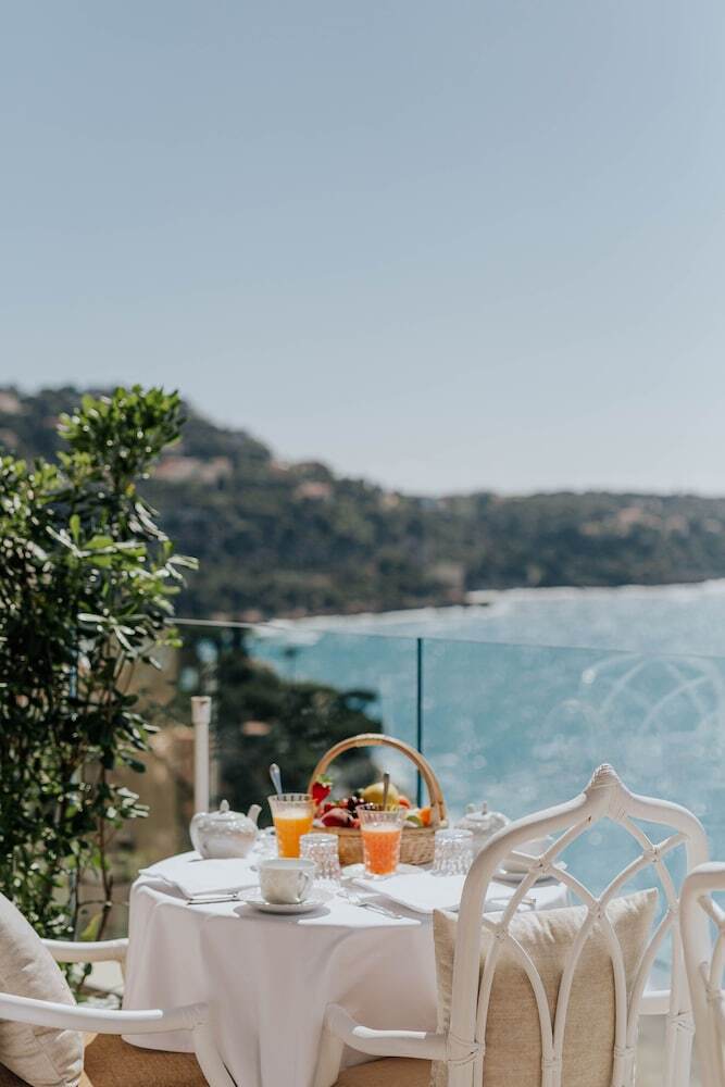 Hotel Le Roquebrune