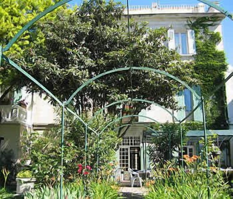 Au St Roch Hotel Et Jardin