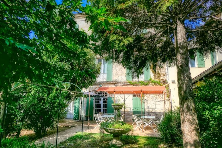 Au St Roch Hotel Et Jardin