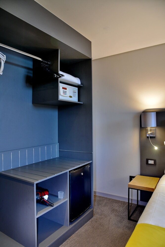 Hotel Cresta Grande Cape Town