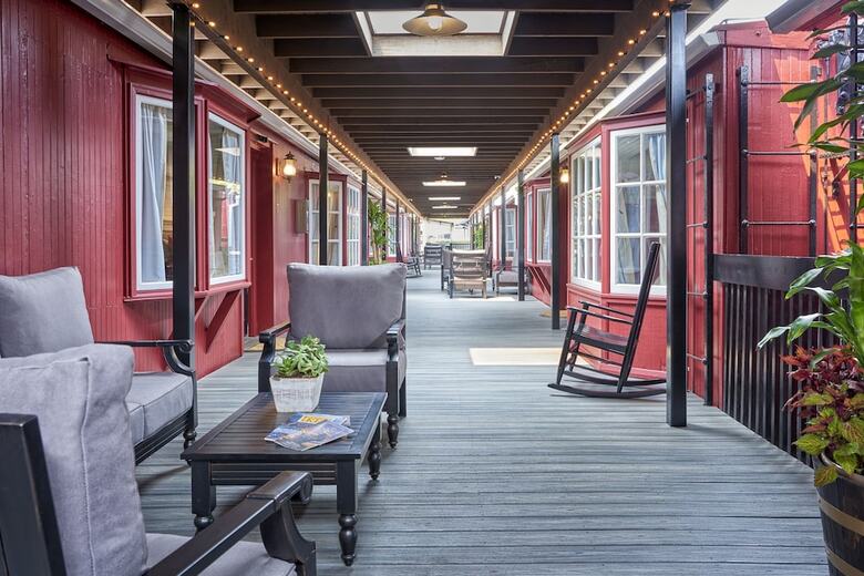 Hotel Napa Valley Railway Inn