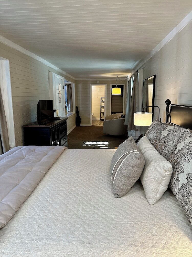 Hotel Napa Valley Railway Inn