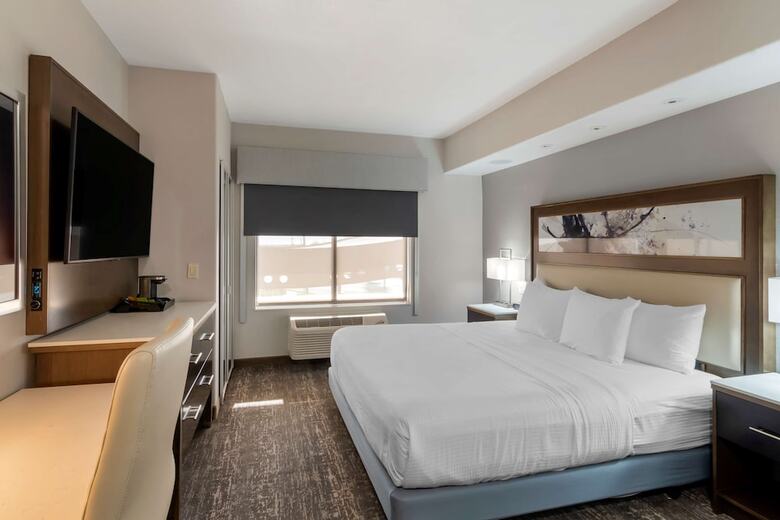 Hotel Best Western Premier Liberty Inn & Suites