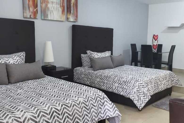 Apartamentos Capital O Lowe Suites