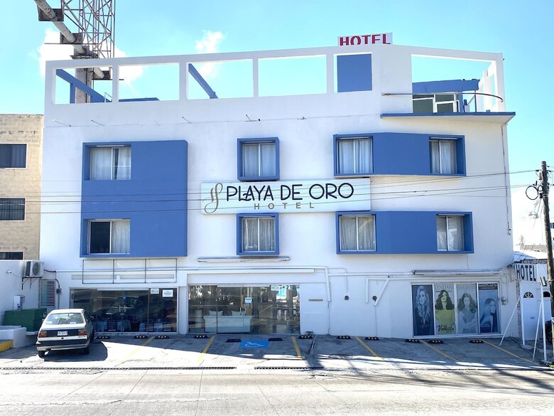 Hotel Playa De Oro