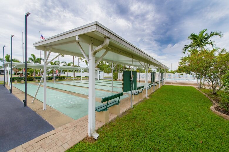 Arbor Terrace Rv Resort