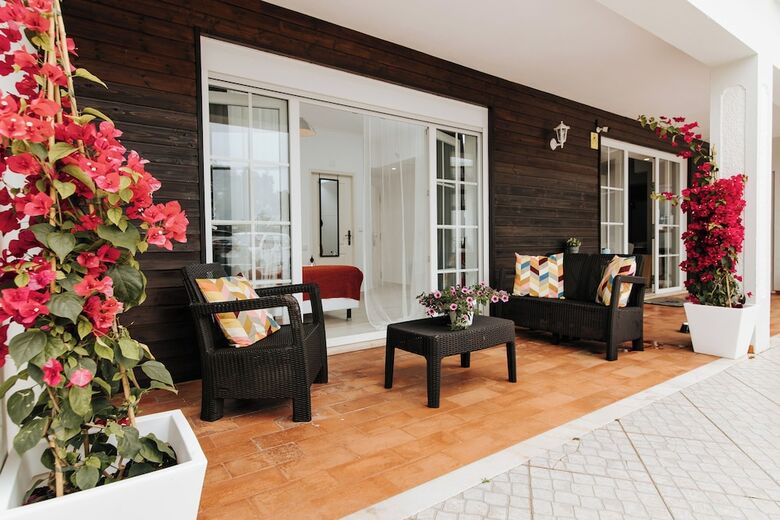 Bed & Breakfast O House Ericeira Hills