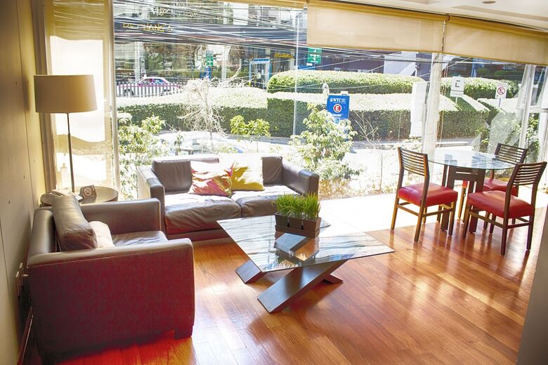 Aparthotel Aura For Living