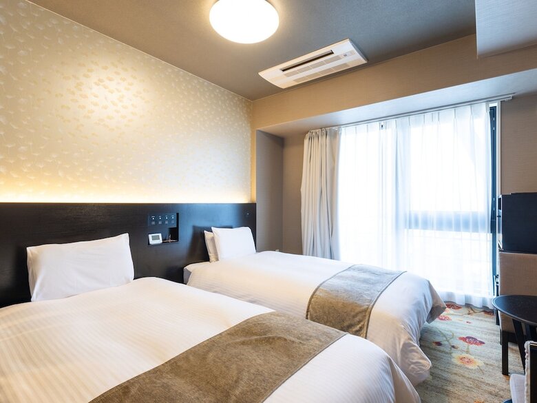 Apa Hotel Shin Osaka Ekimae Tower