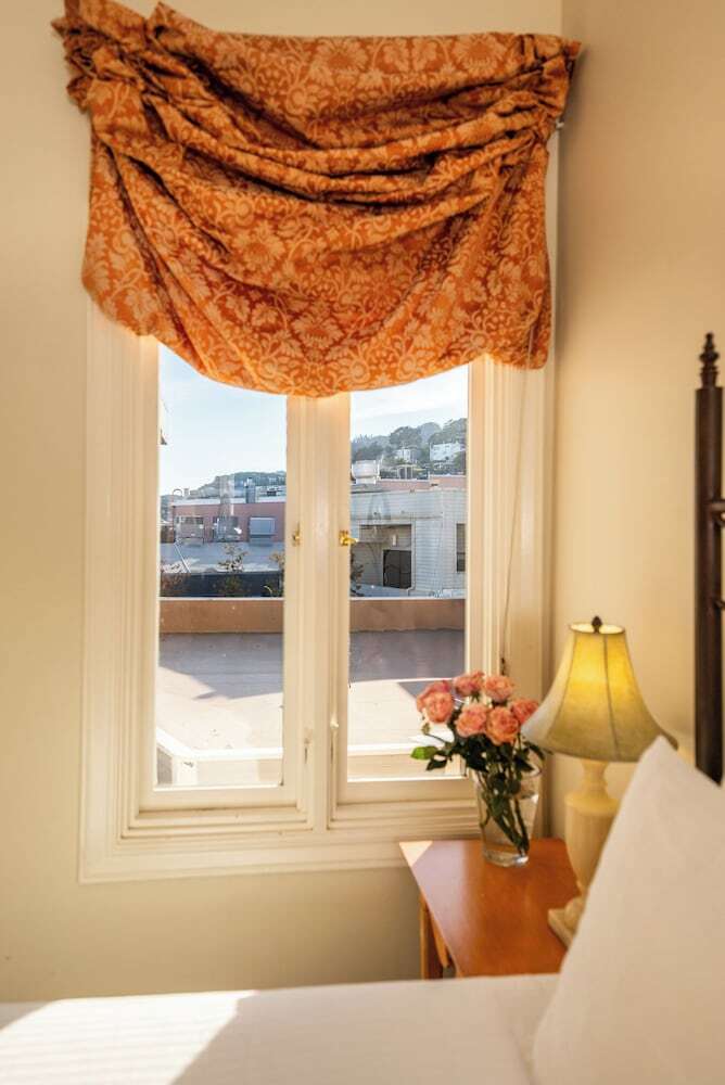 Hotel Sausalito